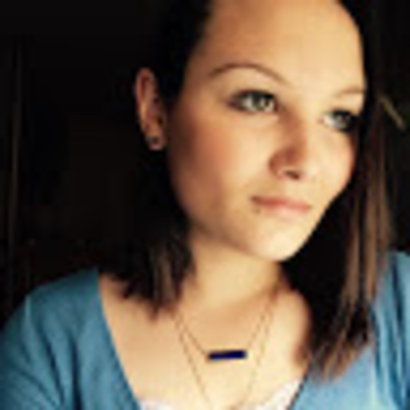 Meet your Posher, Kelsea - Picture 1 of 1